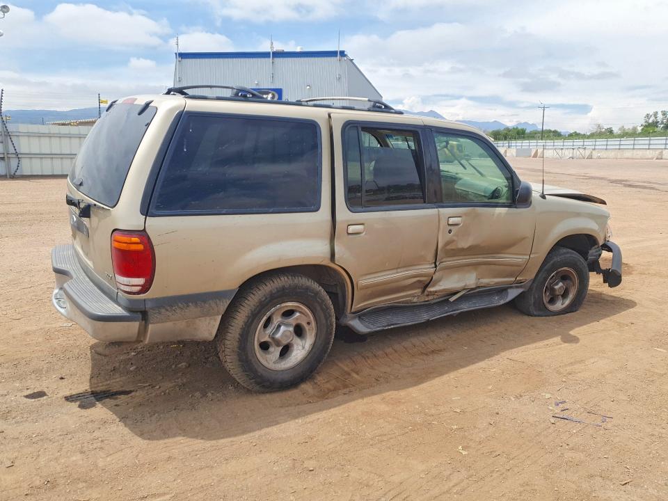 Photo 3 from auction – 2000 FORD EXPLORER with VIN 1FMZU73E6YZB02305