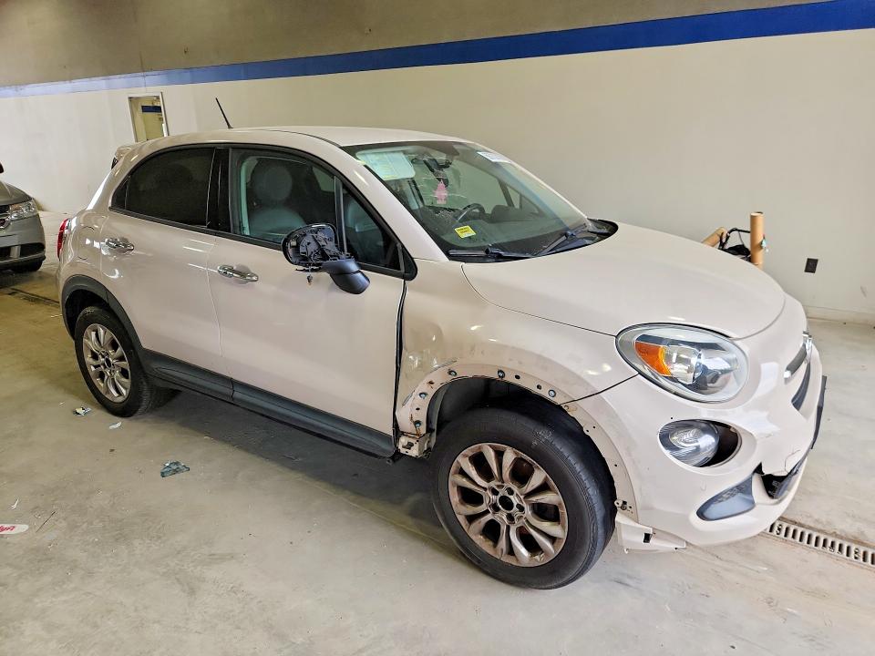 Photo 4 from auction – 2016 FIAT 500X with VIN ZFBCFYBT9GP508330