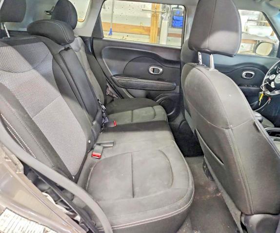 Photo 10 from auction – 2018 KIA SOUL with VIN KNDJP3A54J7537037