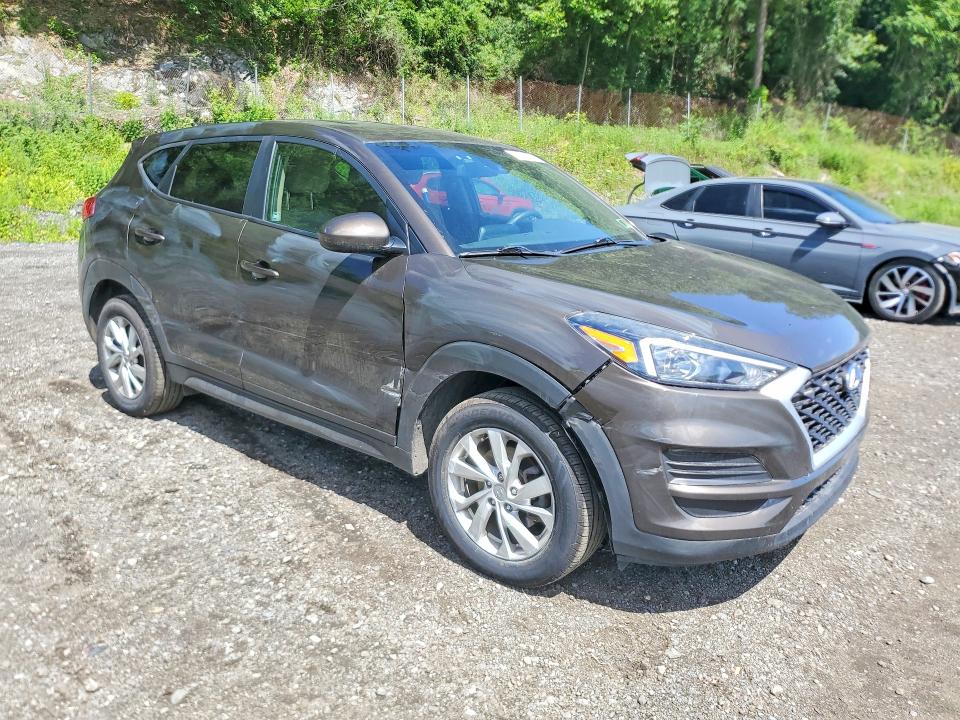 Photo 4 from auction – 2019 HYUNDAI TUCSON with VIN KM8J2CA46KU023744