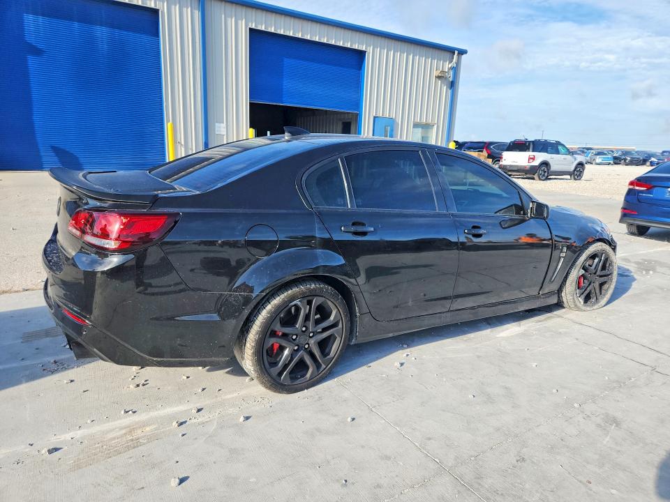 Photo 3 from auction – 2017 CHEVROLET SS with VIN 6G3F15RW5HL302344