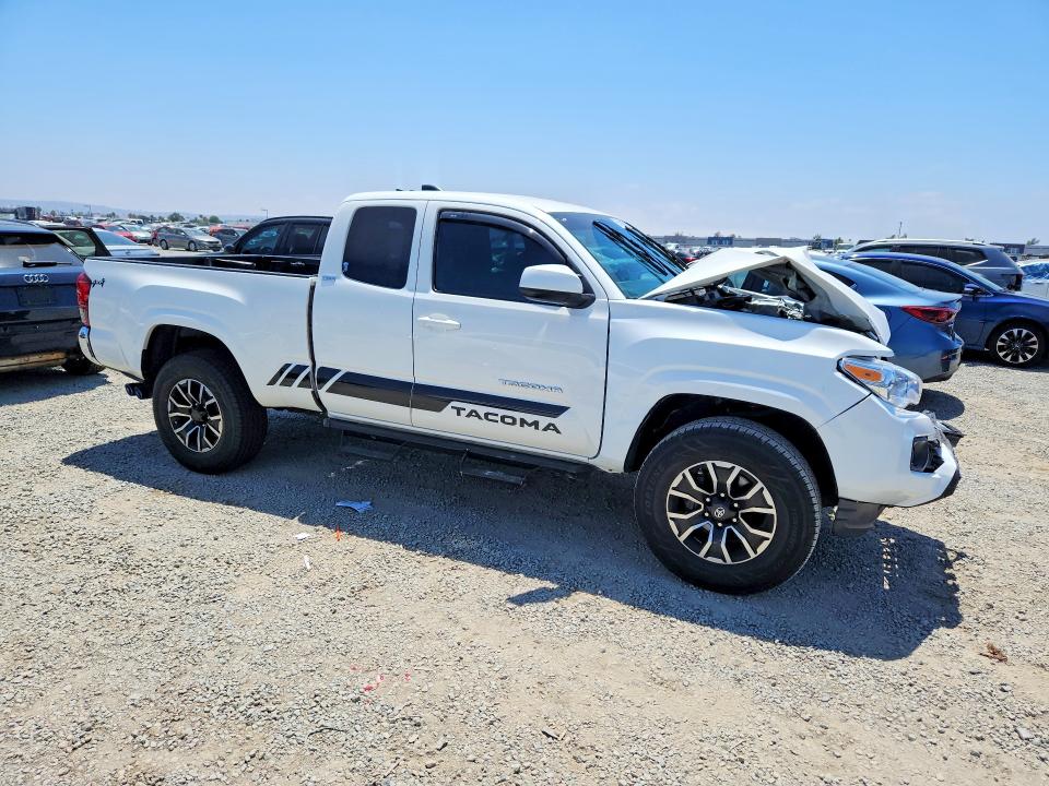 Photo 4 from auction – 2021 TOYOTA TACOMA with VIN 3TYRX5GN7MT008069