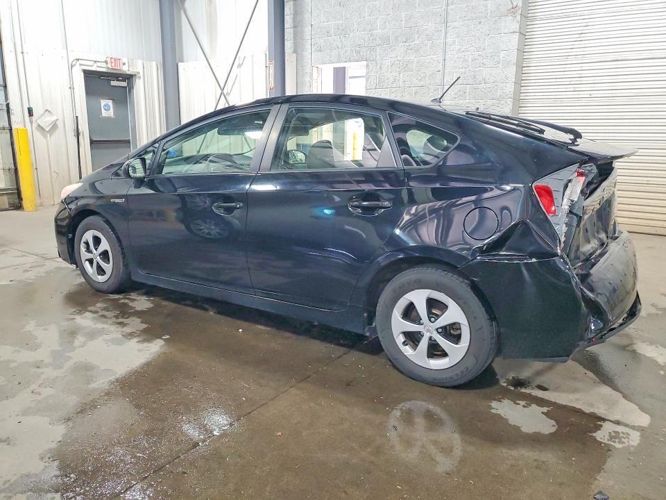 Photo 2 from auction – 2012 TOYOTA PRIUS with VIN JTDKN3DU5C1516216