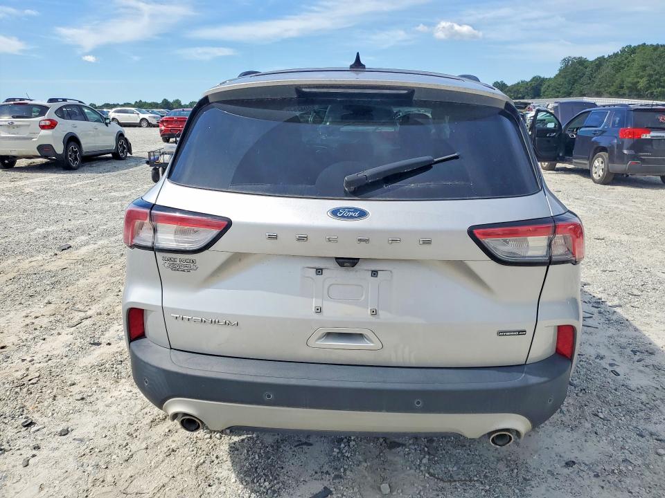 Photo 6 from auction – 2020 FORD ESCAPE with VIN 1FMCU9DZ0LUA76616