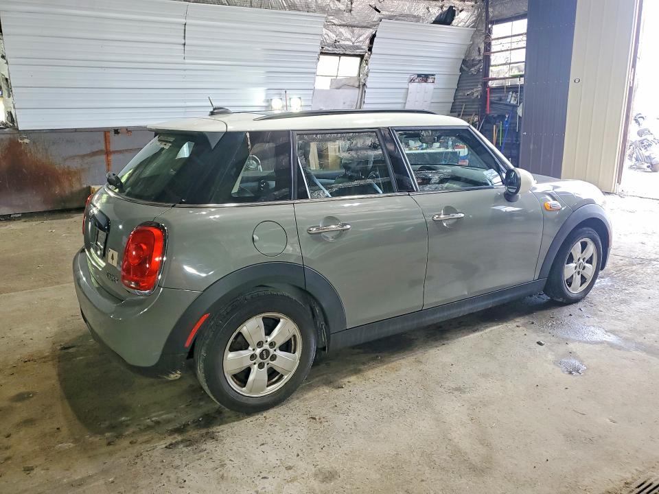 Photo 3 from auction – 2016 MINI COOPER with VIN WMWXU1C50G2D10602