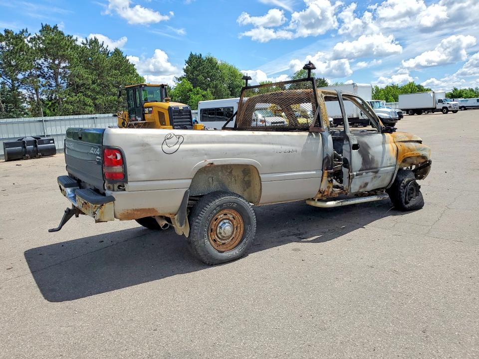 Photo 3 from auction – 2001 DODGE RAM 2500 with VIN 3B7KF26Z61M269630