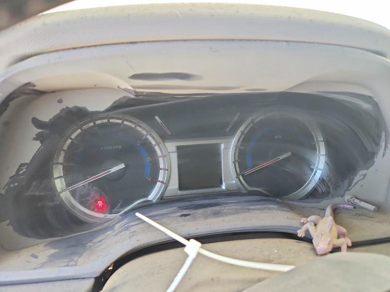 Photo 9 from auction – 2019 TOYOTA 4RUNNER with VIN JTEBU5JR2K5654877