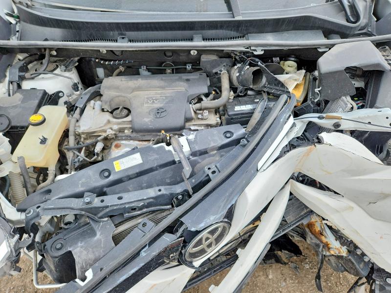 Photo 12 from auction – 2017 TOYOTA RAV4 with VIN 2T3RFREV9HW654520