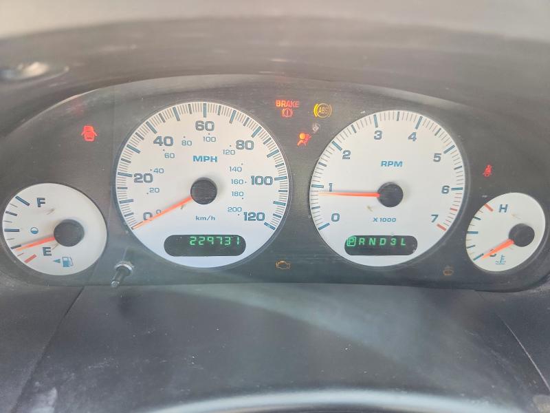 Photo 9 from auction – 2003 DODGE GRAND CARAVAN with VIN 2D8GT44L33R115348