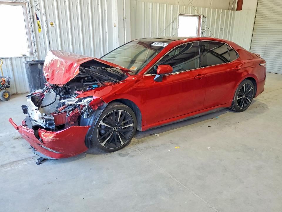 TOYOTA CAMRY 2020 with VIN 4T1K61AK2LU390976 - Photo from auction