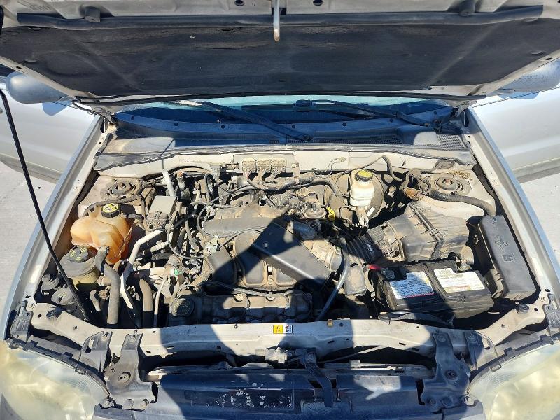 Photo 12 from auction – 2007 FORD ESCAPE with VIN 1FMYU03187KB17993