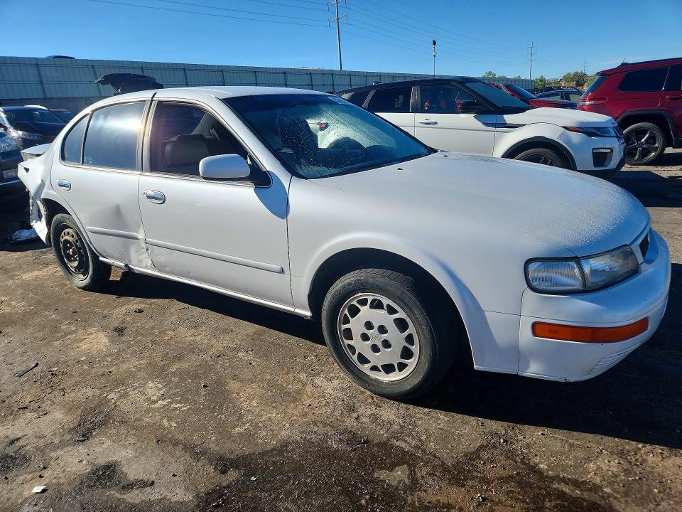 Photo 4 from auction – 1995 NISSAN MAXIMA with VIN JN1CA21D6ST082165