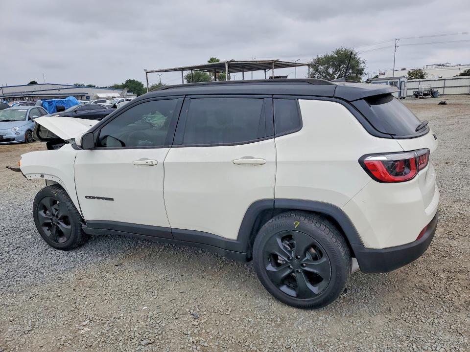Photo 2 from auction – 2020 JEEP COMPASS with VIN 3C4NJCBB0LT147588