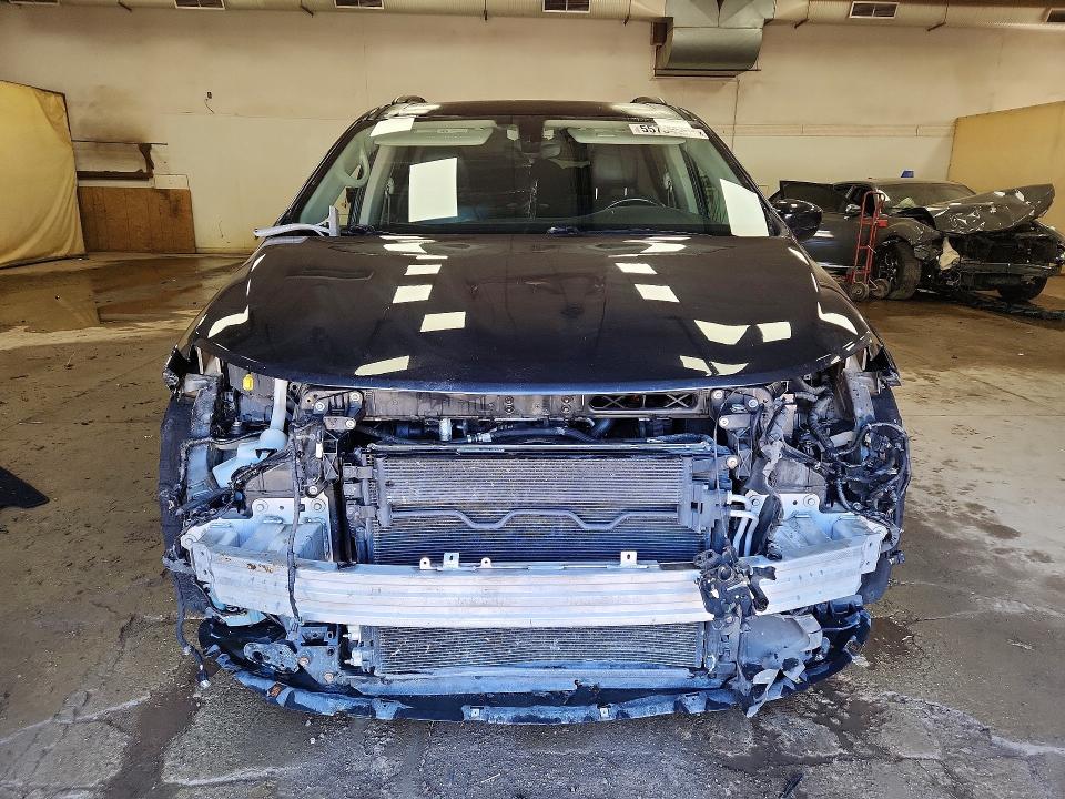 Photo 5 from auction – 2017 CHRYSLER PACIFICA with VIN 2C4RC1BGXHR811756