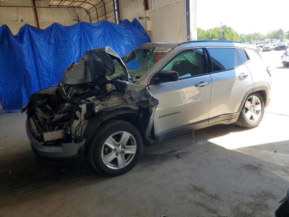 JEEP COMPASS 2022 with VIN 3C4NJDBB4NT207736 - Photo from auction