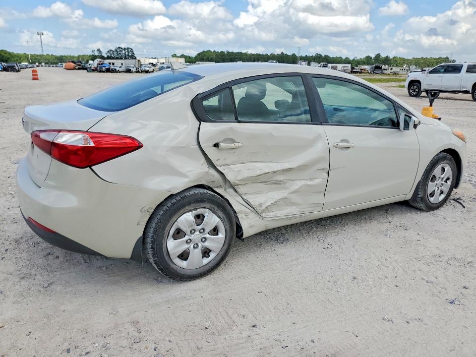 Photo 3 from auction – 2014 KIA FORTE with VIN KNAFK4A66E5182230