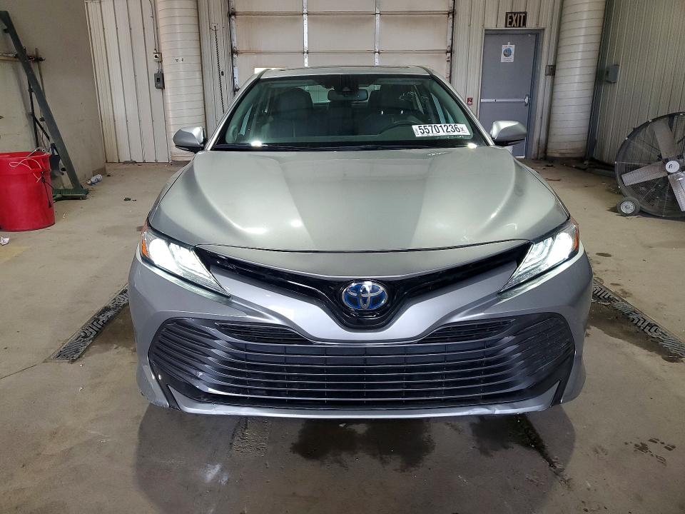 Photo 5 from auction – 2020 TOYOTA CAMRY with VIN 4T1F31AK6LU526309