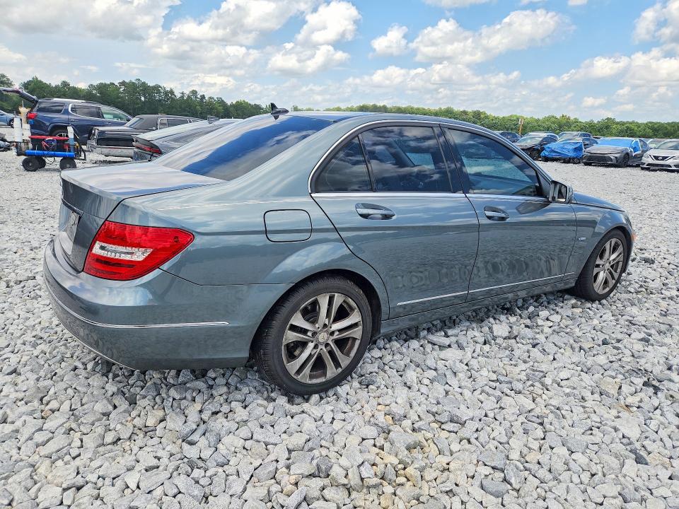 Photo 3 from auction – 2012 MERCEDES-BENZ C with VIN WDDGF4HBXCR212162