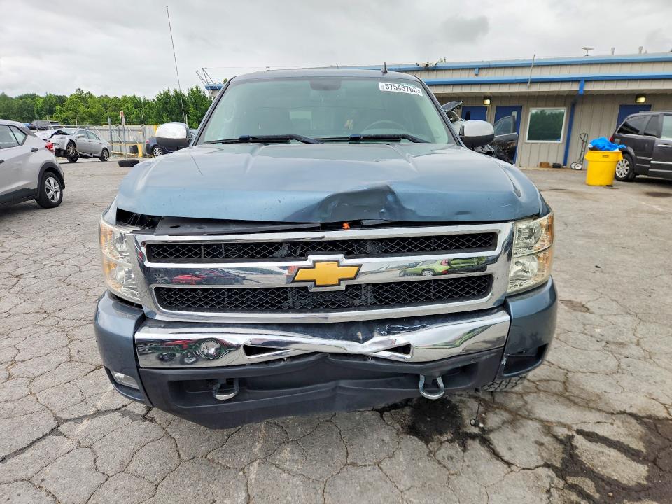 Photo 5 from auction – 2011 CHEVROLET SILVERADO with VIN 3GCPCSE04BG244470