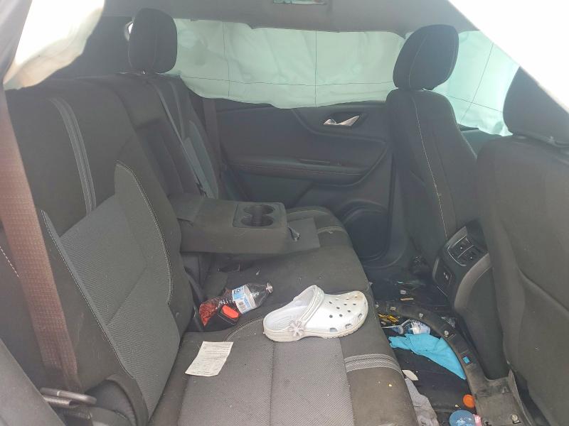 Photo 11 from auction – 2023 CHEVROLET BLAZER with VIN 3GNKBCR40PS219545