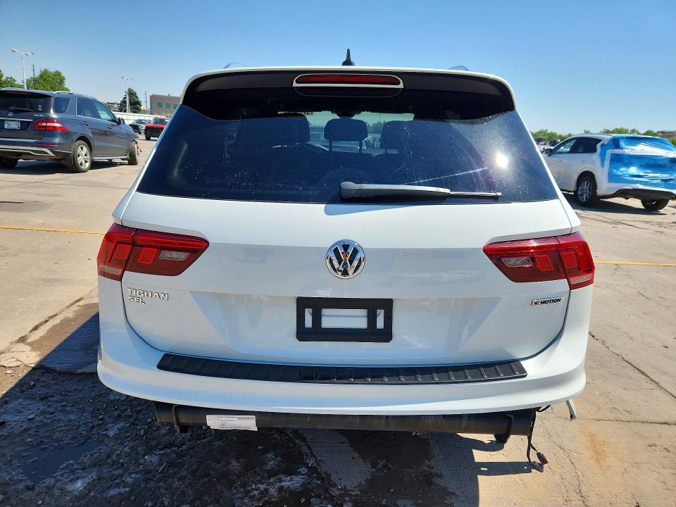 Снимка 6 от търг – 2019 VOLKSWAGEN TIGUAN с VIN 3VV4B7AX1KM188660
