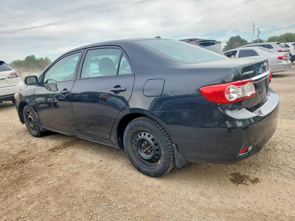 Photo 2 from auction – 2013 TOYOTA COROLLA with VIN 2T1BU4EEXDC070724