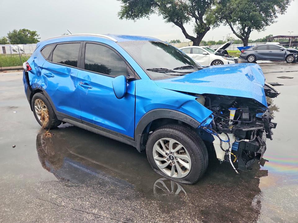Photo 4 from auction – 2016 HYUNDAI TUCSON with VIN KM8J33A4XGU209520