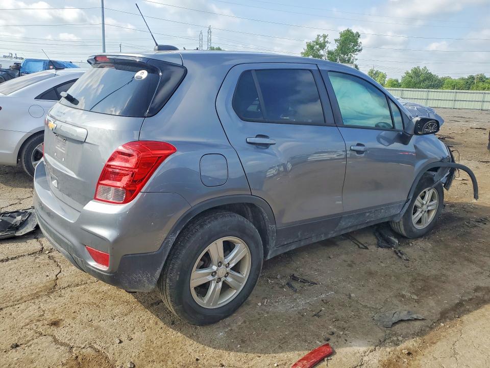 Photo 3 from auction – 2020 CHEVROLET TRAX with VIN 3GNCJNSB5LL183142
