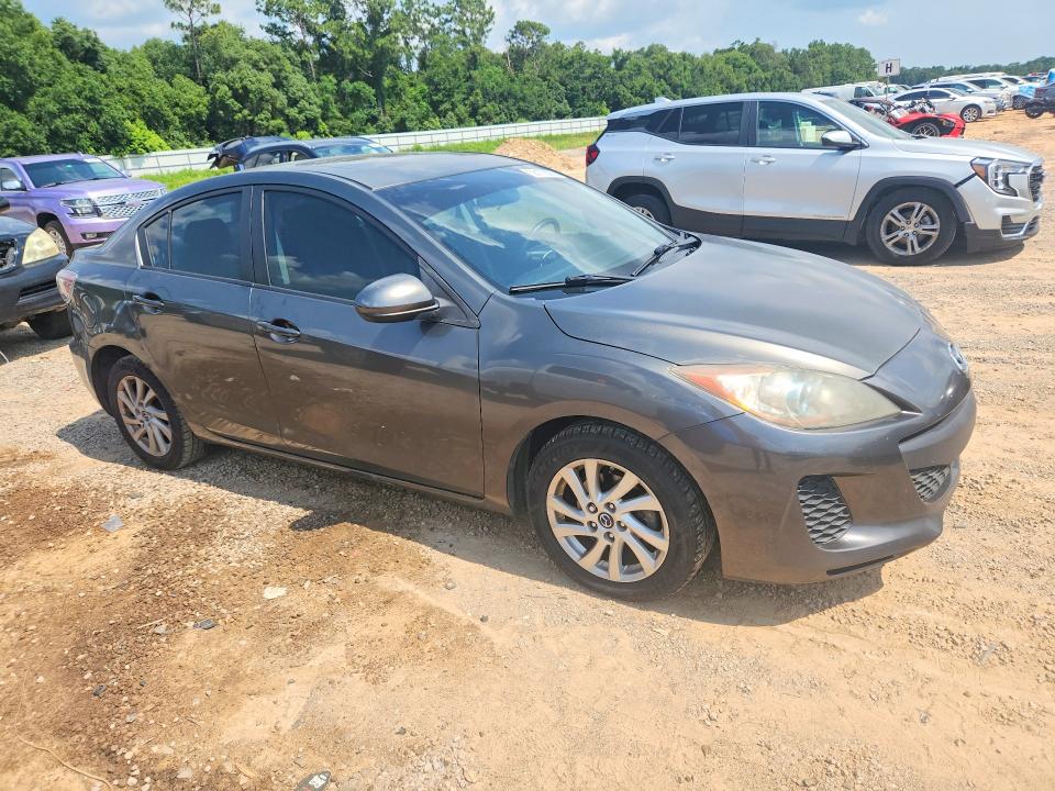 Photo 4 from auction – 2013 MAZDA 3 with VIN JM1BL1W79D1816988