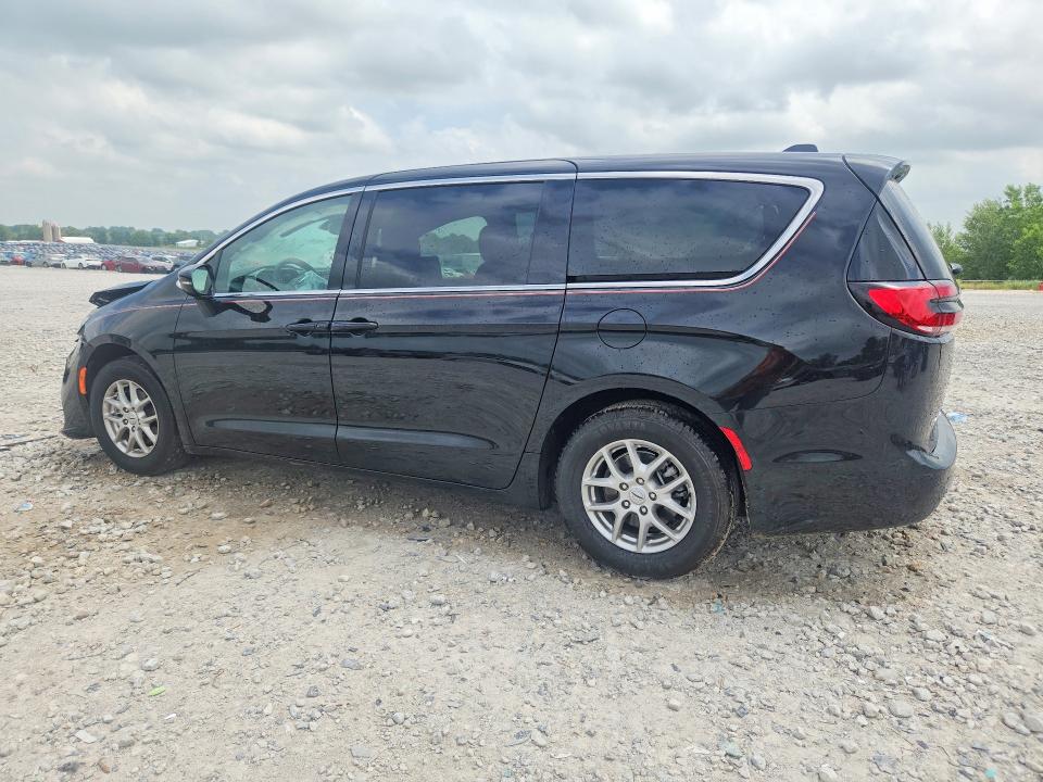 Photo 2 from auction – 2025 CHRYSLER PACIFICA with VIN 2C4RC1BG2SR539193