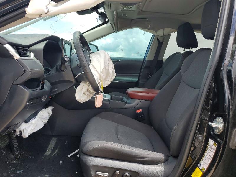 Photo 7 from auction – 2020 TOYOTA RAV4 with VIN 2T3W1RFV3LW070607