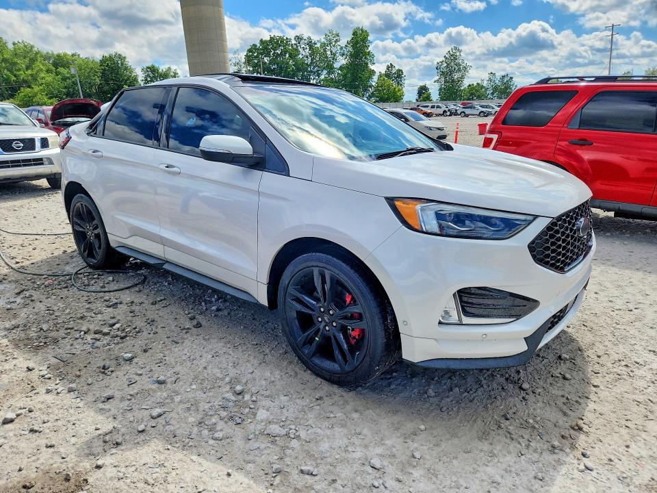 Photo 4 from auction – 2019 FORD EDGE with VIN 2FMPK4AP2KBC37999