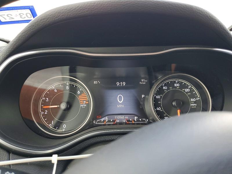 Photo 9 from auction – 2019 JEEP CHEROKEE with VIN 1C4PJLDB6KD416199