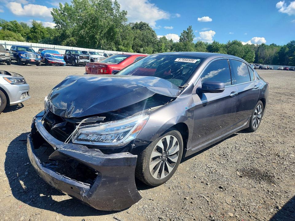 HONDA ACCORD 2017 with VIN JHMCR6F75HC003401 - Photo from auction