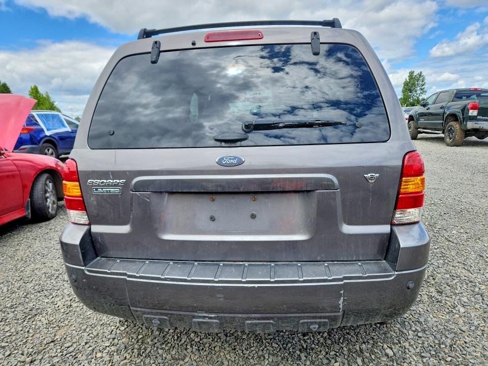Photo 6 from auction – 2006 FORD ESCAPE with VIN 1FMCU94156KA17927
