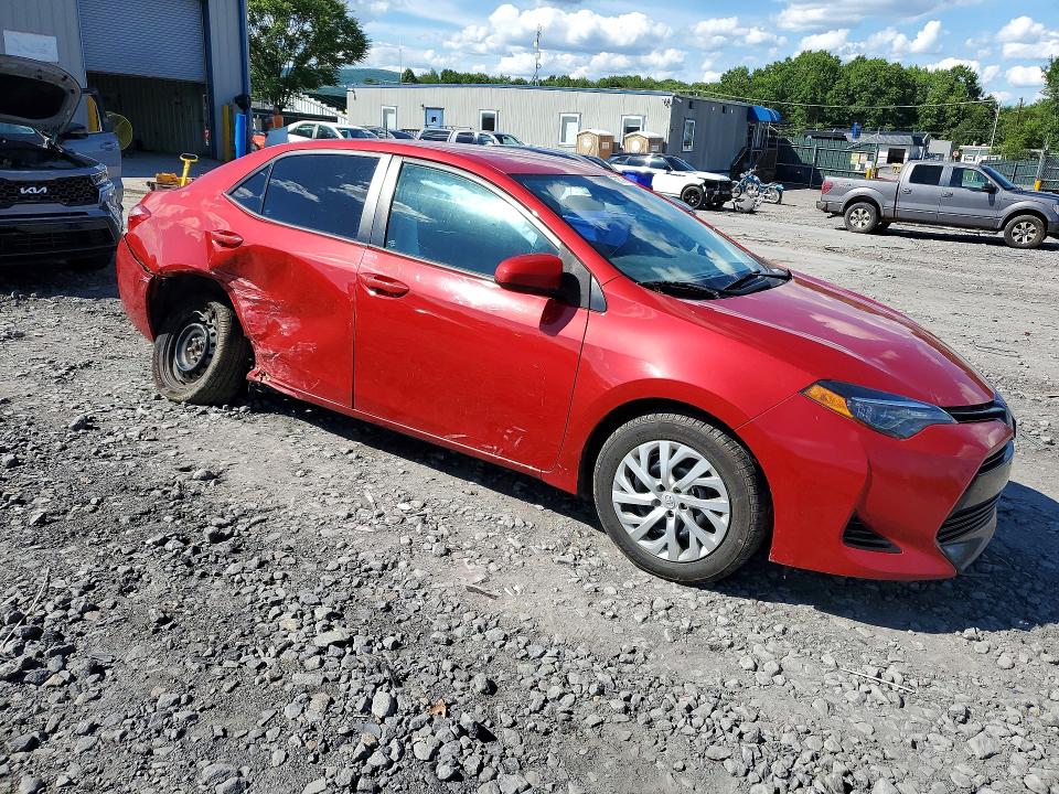 Photo 4 from auction – 2017 TOYOTA COROLLA with VIN 2T1BURHE1HC906919