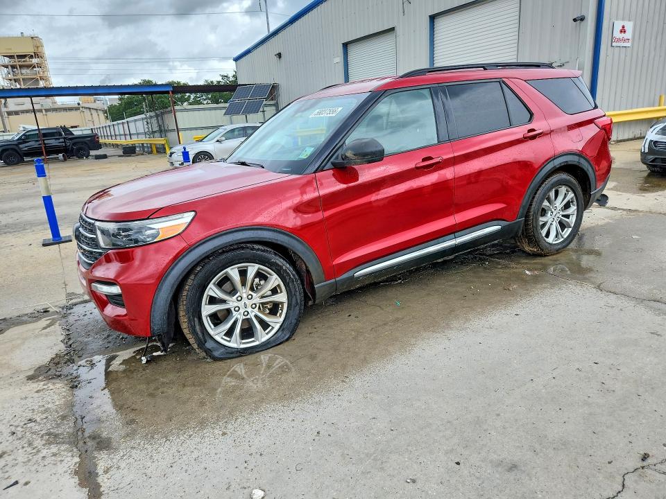 FORD EXPLORER 2020 with VIN 1FMSK7DH0LGA76692 - Photo from auction