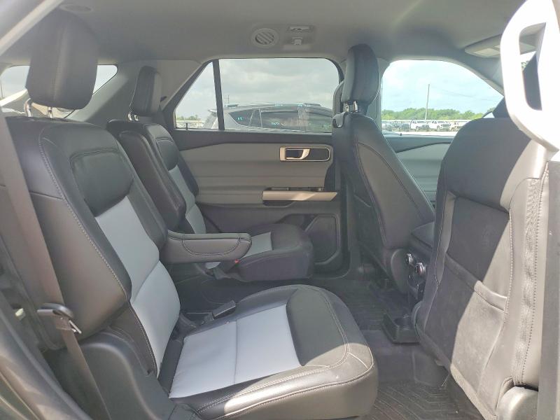 Photo 11 from auction – 2024 FORD EXPLORER with VIN 1FMSK7DH1RGA38882
