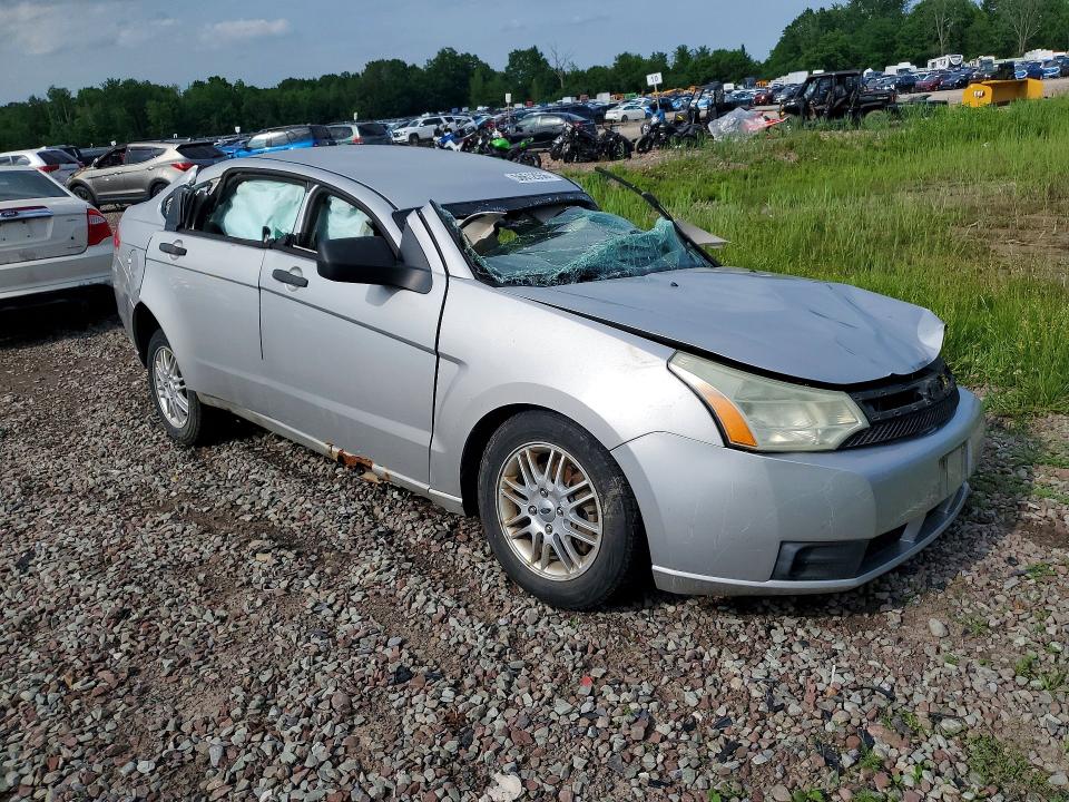 Photo 4 from auction – 2009 FORD FOCUS with VIN 1FAHP35NX9W246834