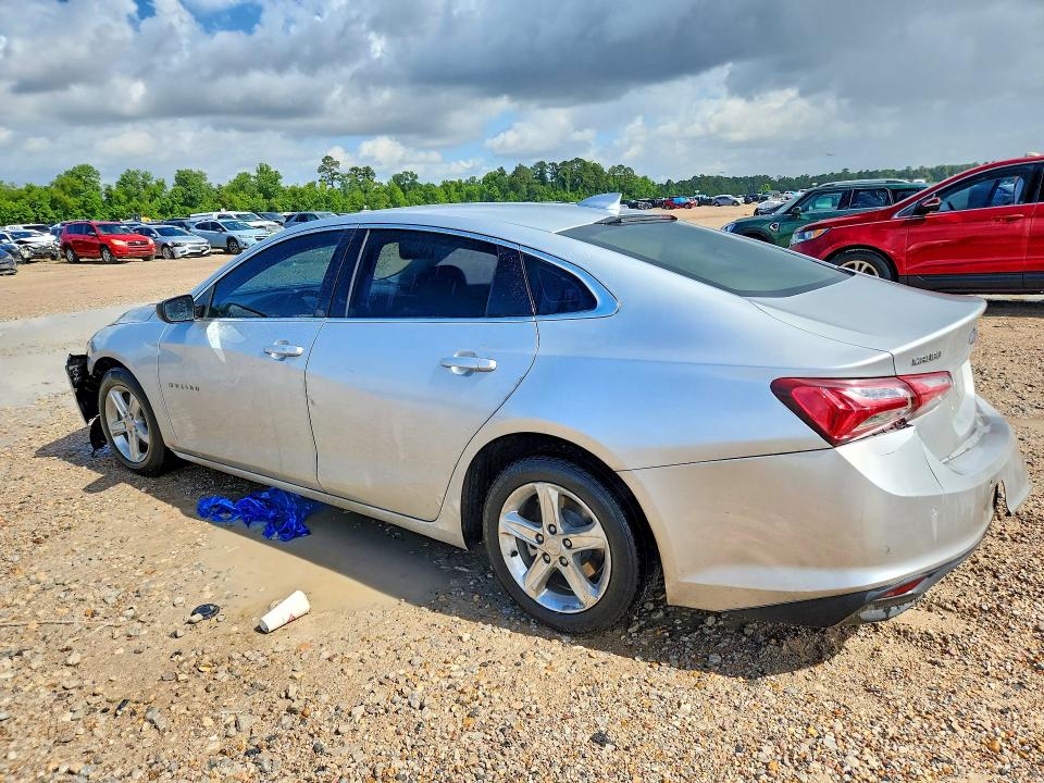 Photo 2 from auction – 2022 CHEVROLET MALIBU with VIN 1G1ZD5ST0NF106302