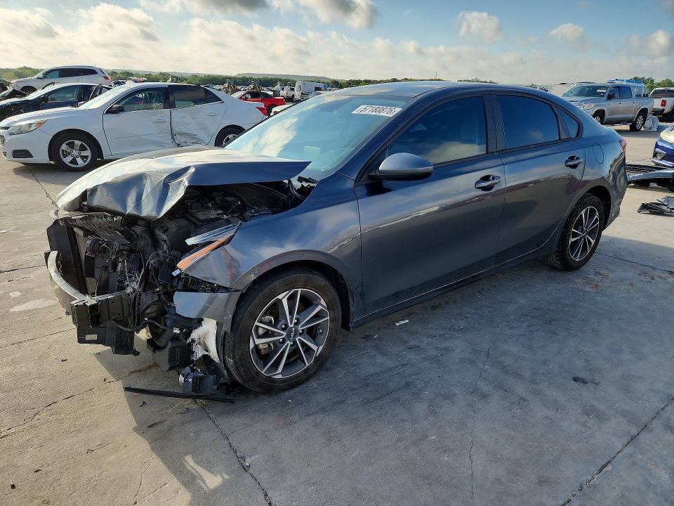 KIA FORTE 2023 with VIN 3KPF24AD7PE508299 - Photo from auction