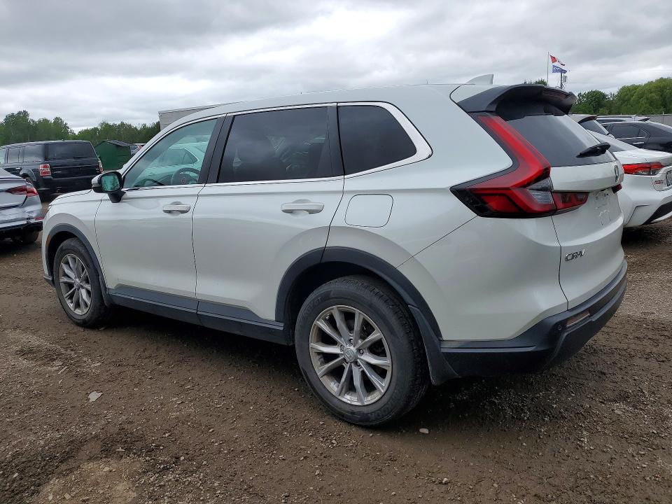 Photo 2 from auction – 2023 HONDA CR-V with VIN 2HKRS4H79PH104154