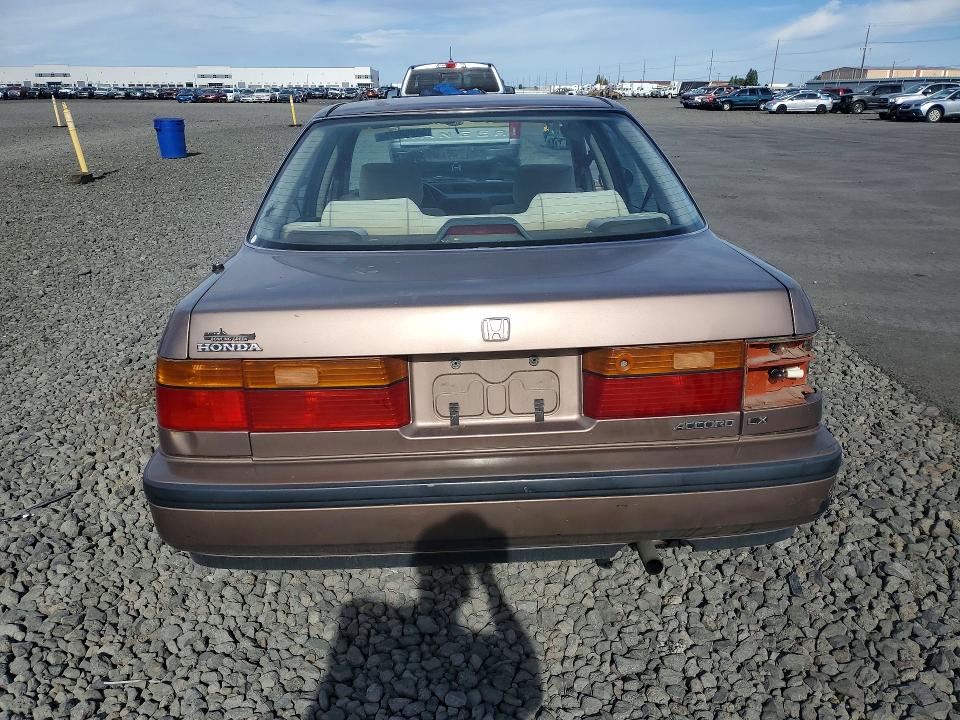 Photo 6 from auction – 1990 HONDA ACCORD with VIN 1HGCB7650LA162620