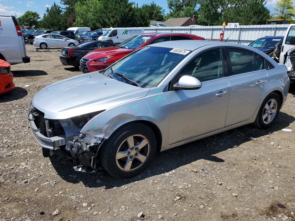 CHEVROLET CRUZE 2014 with VIN 1G1PC5SB5E7338888 - Photo from auction