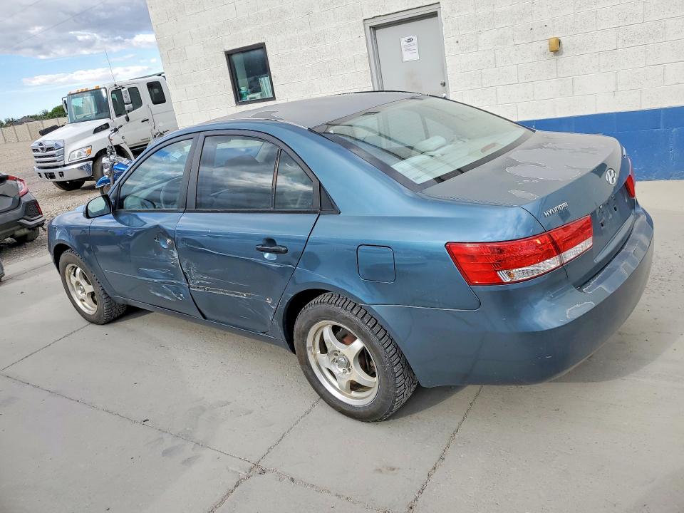 Photo 2 from auction – 2006 HYUNDAI SONATA with VIN KMHET46C46A074638