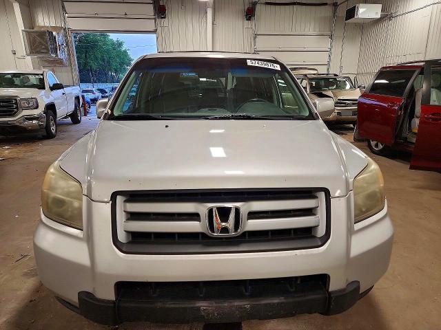 Photo 5 from auction – 2006 HONDA PILOT with VIN 5FNYF18606B020792