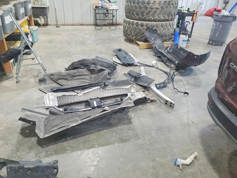 Photo 13 from auction – 2019 HONDA CR-V with VIN 7FARW1H83KE012576