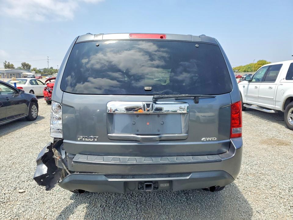 Photo 6 from auction – 2013 HONDA PILOT with VIN 5FNYF4H26DB041187
