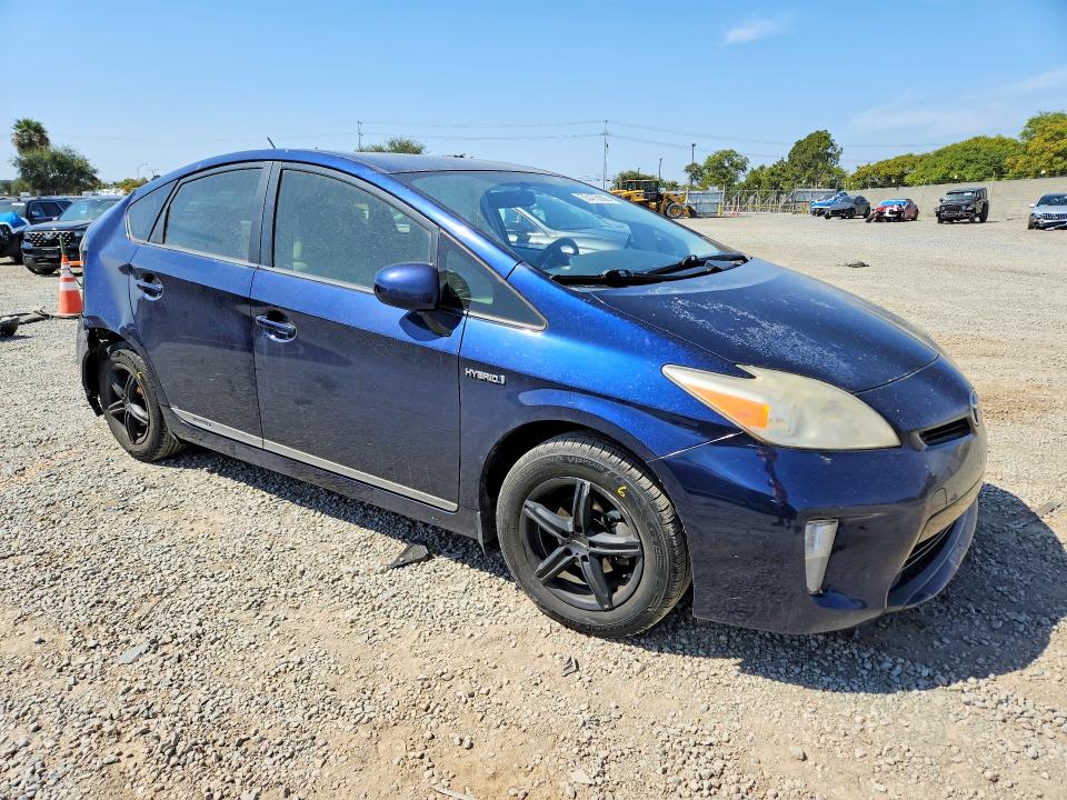 Photo 4 from auction – 2012 TOYOTA PRIUS with VIN JTDKN3DU4C1604111