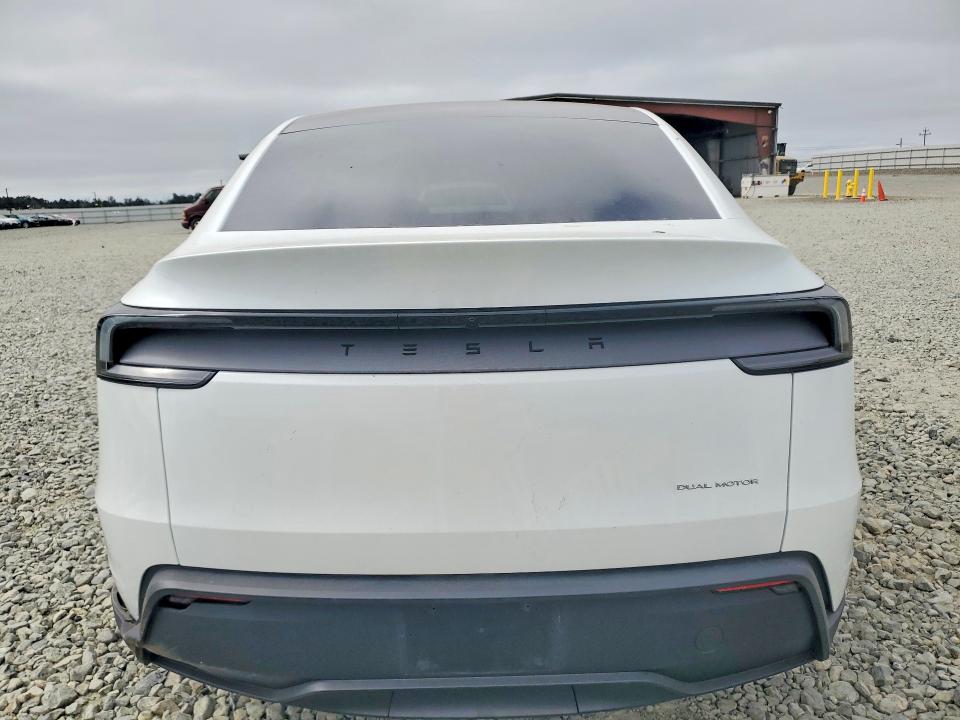 Photo 6 from auction – 2026 TESLA MODEL Y with VIN 7SAYGDEE6TF454045